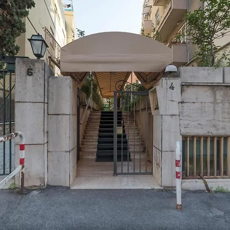 Euclide Exclusive Flat